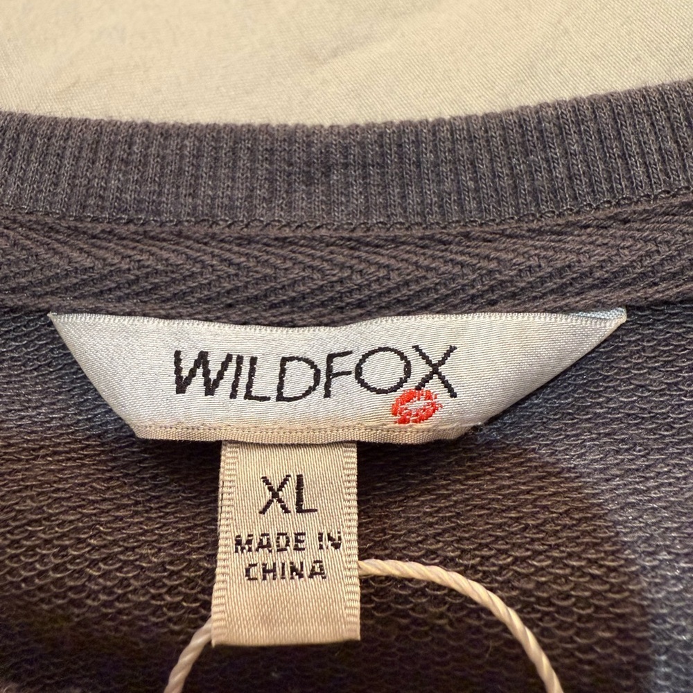 Wildfox Statement Sweatshirt Size XL NWT Gray - Picture 9 of 9